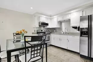 3 Prospect St, Mount Arlington, NJ 07856 - Photo 4