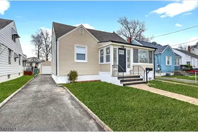 1614 Mildred Ave, Linden, NJ 07036 - Photo 2