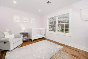 77 Commonwealth Ave, New Providence, NJ 07974 - Photo 28