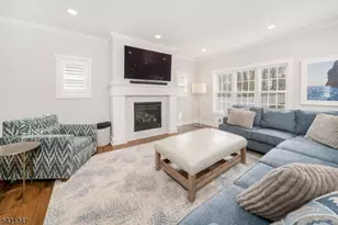 77 Commonwealth Ave, New Providence, NJ 07974 - Photo 16