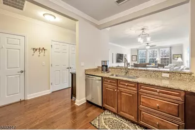 5107 Veterans Dr, Rockaway Township, NJ 07885 - Photo 8