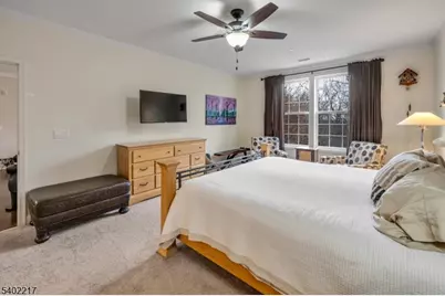 5107 Veterans Dr, Rockaway Township, NJ 07885 - Photo 16