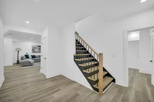 15 Orchard Ln, Livingston, NJ 07039 - Photo 36