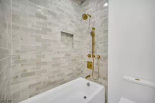 15 Orchard Ln, Livingston, NJ 07039 - Photo 26