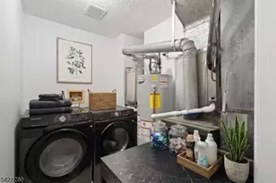 107 Rachel Ct, Franklin Township, NJ 08823 - Photo 6