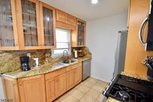 25 High Point Terrace, Vernon, NJ 07461 - Photo 4