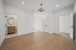 52 Congressional Pkwy, Livingston, NJ 07039 - Photo 20