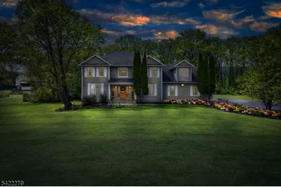 4 Pueblo Trl, Vernon, NJ 07462 - Photo 2