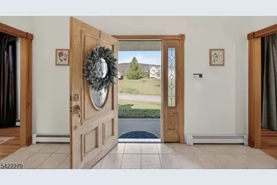 4 Pueblo Trl, Vernon, NJ 07462 - Photo 4