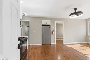 293 N Center St, Orange, NJ 07050 - Photo 6