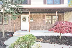 11 Lenox St, Edison, NJ 08817 - Photo 6