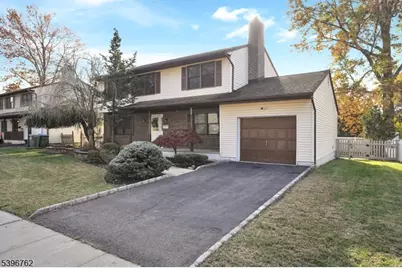 11 Lenox St, Edison, NJ 08817 - Photo 4