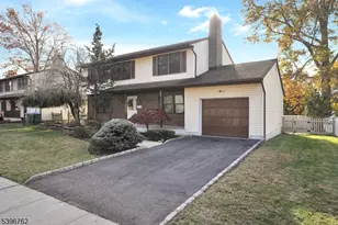 11 Lenox St, Edison, NJ 08817 - Photo 4