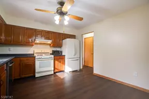 11 Lenox St, Edison, NJ 08817 - Photo 14