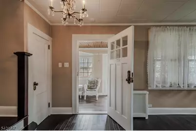 960 Moessner Ave, Union Township, NJ 07083 - Photo 8