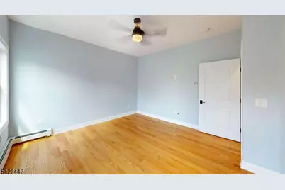 376 5th Ave, Paterson, NJ 07514 - Photo 10