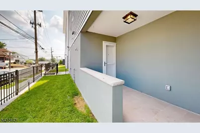 376 5th Ave, Paterson, NJ 07514 - Photo 12