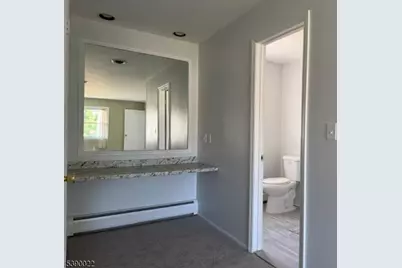 4 Parkview Dr, Roxbury Township, NJ 07876 - Photo 12