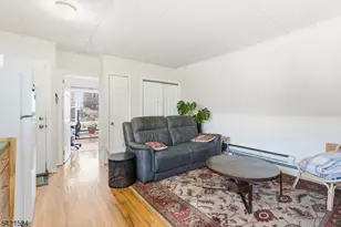 375 Westervelt Pl, Lodi, NJ 07644 - Photo 14