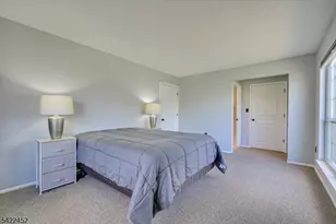 54 Lindsey Ct, Franklin Township, NJ 08823 - Photo 10