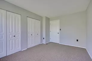 54 Lindsey Ct, Franklin Township, NJ 08823 - Photo 14