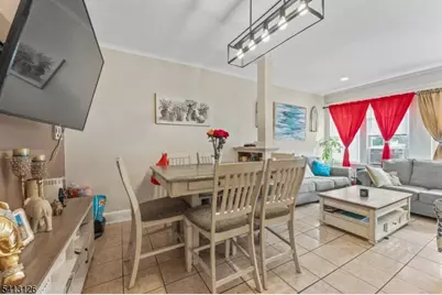 160 Burgess Pl, Passaic, NJ 07055 - Photo 4