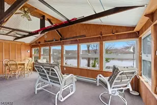 40 E Shore Dr, Hampton Township, NJ 07860 - Photo 12