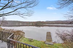 40 E Shore Dr, Hampton Township, NJ 07860 - Photo 2