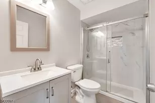 31 Lenox Ct, Montville Township, NJ 07045 - Photo 24