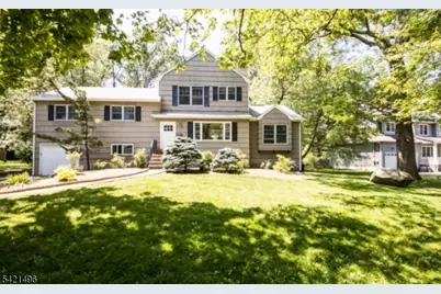 4 Rumson Rd, Livingston, NJ 07039 - Photo 2