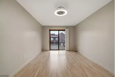 29 Bloomingdale Dr, Hillsborough Township, NJ 08844 - Photo 14