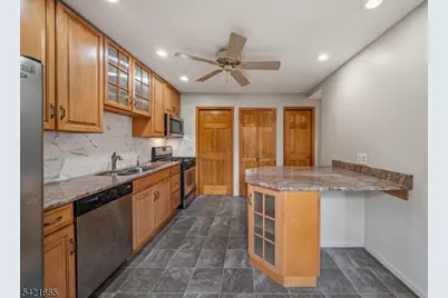 29 Bloomingdale Dr, Hillsborough Township, NJ 08844 - Photo 12