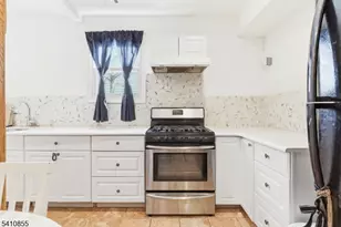 135 Dixon Ave, Paterson, NJ 07501 - Photo 14