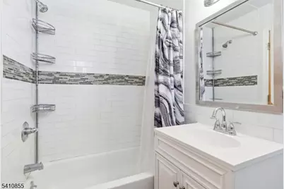 135 Dixon Ave, Paterson, NJ 07501 - Photo 26