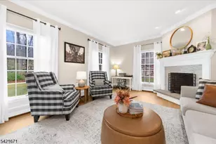 321 Bellis Rd, Holland Township, NJ 08804 - Photo 6