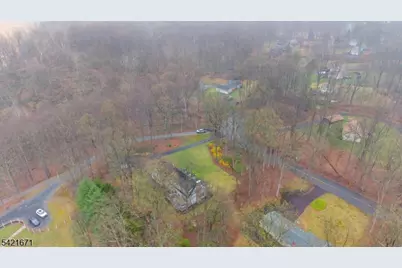 321 Bellis Rd, Holland Township, NJ 08804 - Photo 8