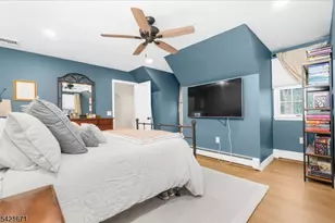 321 Bellis Rd, Holland Township, NJ 08804 - Photo 28