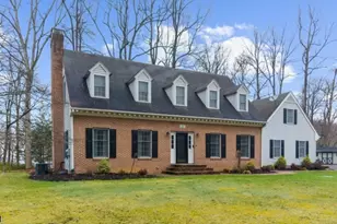 321 Bellis Rd, Holland Township, NJ 08804 - Photo 8