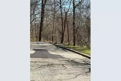38 Dalewood Rd, Wayne, NJ 07470 - Photo 1