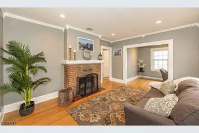 18 Saint Charles Ave, West Caldwell, NJ 07006 - Photo 4