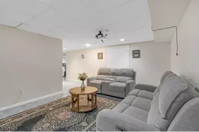 49 Gordon Cir #49, Parsippany, NJ 07054 - Photo 12