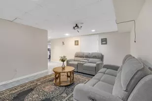 49 Gordon Cir, Parsippany, NJ 07054 - Photo 12