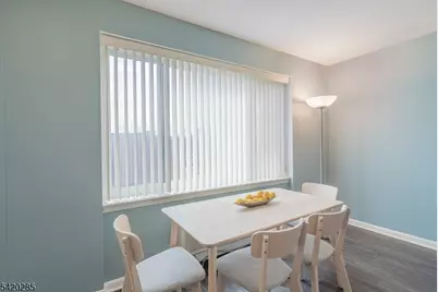 190 Morris Avenue #3B, Springfield Twp., NJ 07081 - Photo 6