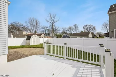 287 Roosevelt Ln, Kenilworth, NJ 07033 - Photo 28