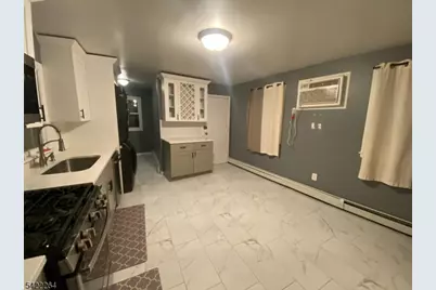 64 Congress St, Newark, NJ 07105 - Photo 8