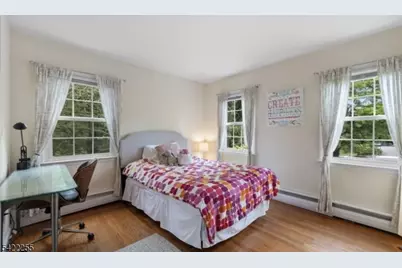 4 Jensen Ct, Chatham Township, NJ 07928 - Photo 10