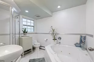 4 Jensen Ct, Chatham Township, NJ 07928 - Photo 12