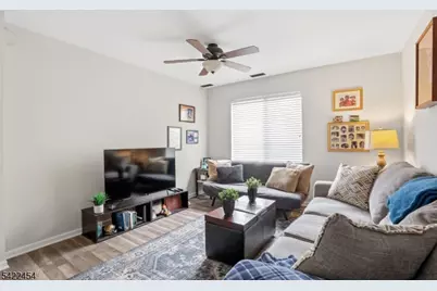 15276 Aspen Ct #276, Stanhope, NJ 07874 - Photo 6