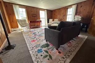 27 Center St, Clinton, NJ 08809 - Photo 4