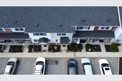 107 Brook Dr, Hackettstown, NJ 07840 - Photo 2